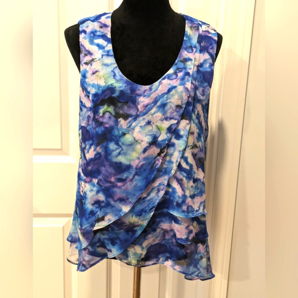 Women's Top Keren Hart Size MEDIUM Sleeveless